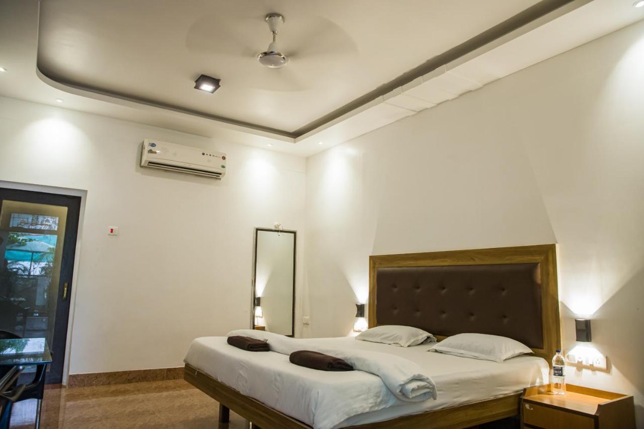 Sanidhya Beach Resort Алибаг Екстериор снимка