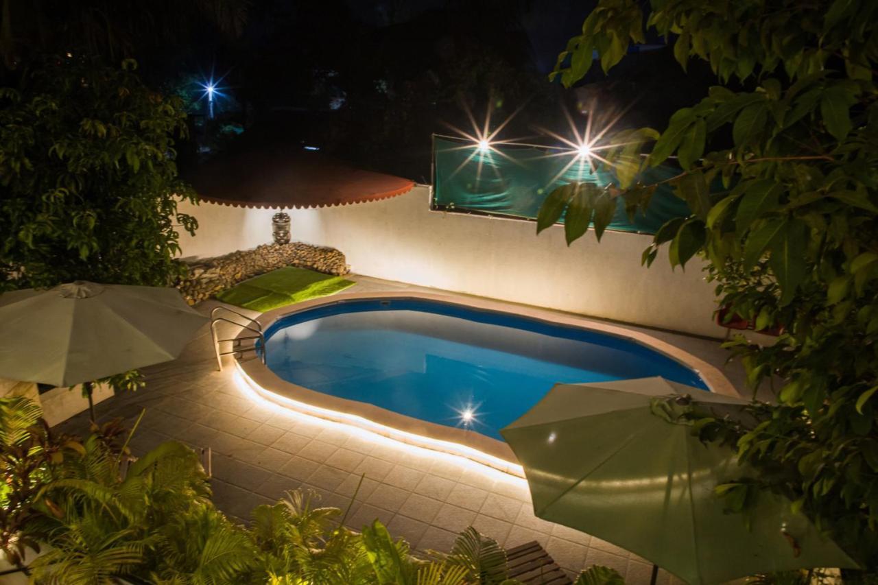 Sanidhya Beach Resort Алибаг Екстериор снимка