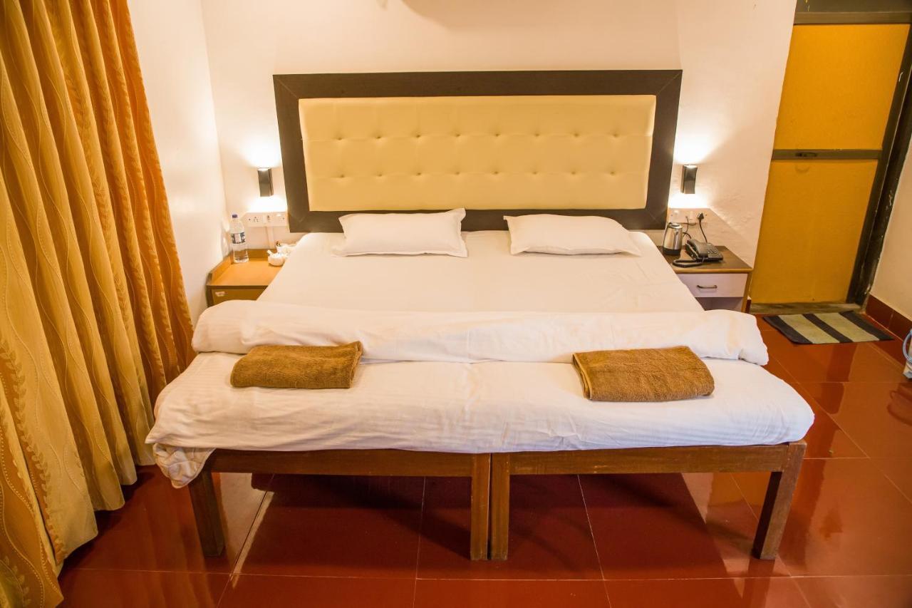 Sanidhya Beach Resort Алибаг Екстериор снимка